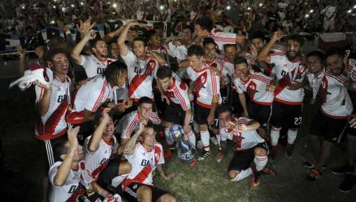 River ganó un partido tremendo, se consagró campeón y jugará la Copa Libertadores