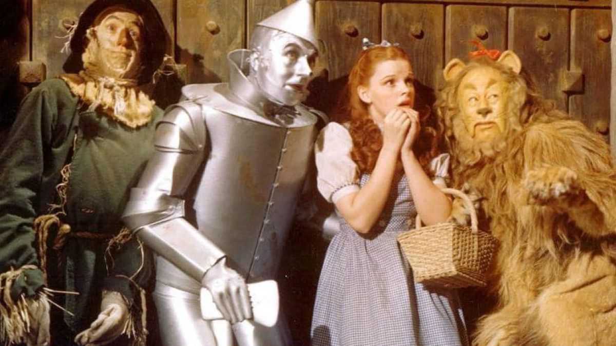 altText(Revelación: Judy Garland fue abusada durante la filmación de El mago de Oz)}