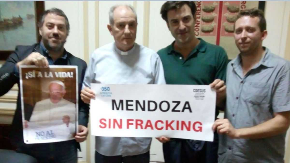 altText(Mendoza: la Iglesia se mostró preocupada por el fracking que autorizó el gobernador Cornejo)}