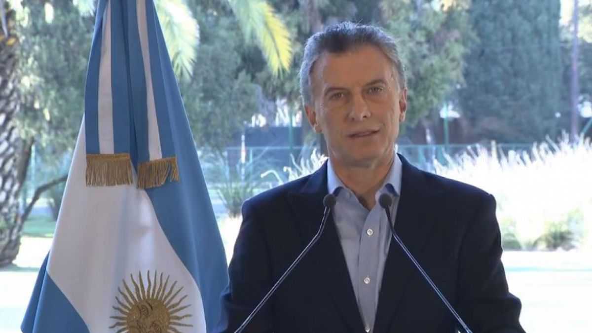 altText(Macri pidió un adelanto de fondos al FMI y echó culpas de la crisis al 