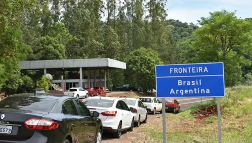 Brasil reabre fronteras terrestres con la Argentina