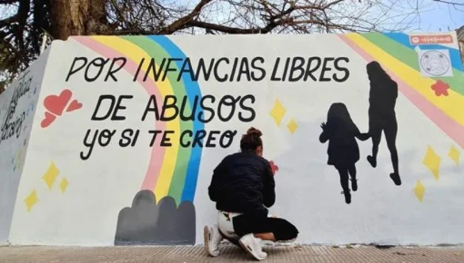 Alerta: la jueza Menem se llevó a Arcoiris de su casa para entregársela a su padre abusador