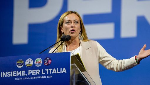 Meloni piensa en la conformación del gabinete: ¿qué cargos hay para Salvini y Berlusconi?