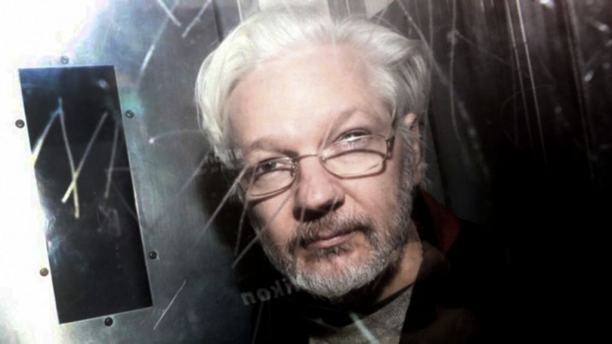 Petro le pedirá a Biden la liberación del ciberactivista Julian Assange