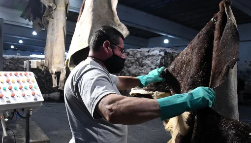 El trabajo registrado acumuló 32 meses en ascenso y una suba del 4,3% interanual en marzo