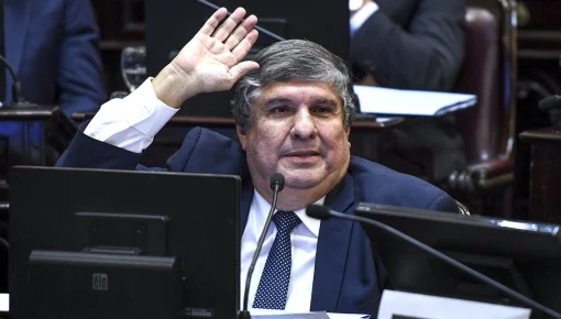 Senadores del FdT exigen que se investiguen 