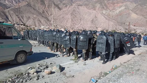 Pese a la represión policial, continúan los cortes de ruta y las protestas en Jujuy
