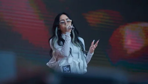 Nicki Nicole agotó tres Movistar Arena y ahora va por el cuarto