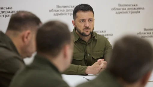 Revés para Zelenski: los líderes de la OTAN demoran la adhesión de Ucrania