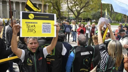 Los taxistas porteños y un código QR para decir: 