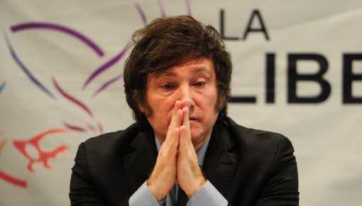Nuevo sondeo: se profundiza la caída de Milei