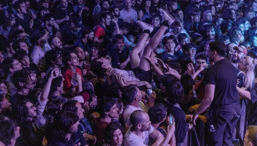 Oídos sangrando (en el mejor sentido)