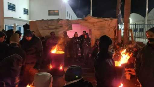 Paro total en Tierra del Fuego contra la eliminación de aranceles