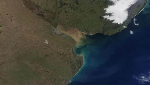 Impactante hallazgo de la NASA: así suena la imagen satelital del Río de La Plata desde el espacio