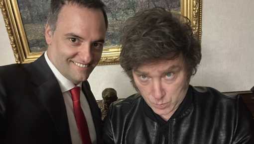 Más poder y presupuesto para Adorni: Milei le traspasa áreas sensibles