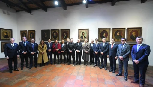 El Gobierno acentúa el recorte de fondos a las provincias