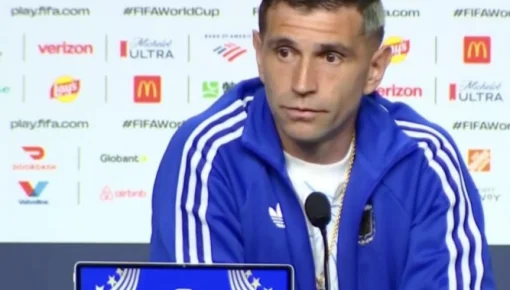 Dibu Martínez: &ldquo;Si ganamos dos Mundiales seguidos, me retiro&rdquo;