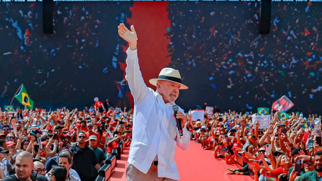 Lula busca aprobar la reducción de la jornada laboral antes de las elecciones