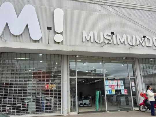 Golpe al empleo: quebró Carsa, la dueña de Musimundo, y crece el reclamo de los trabajadores