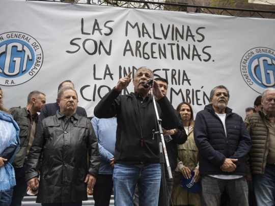 La CGT marchó en defensa de la industria nacional con duras críticas al Gobierno