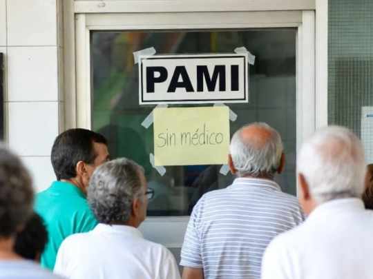 Médicos y odontólogos de PAMI realizan un paro nacional de 96 horas
